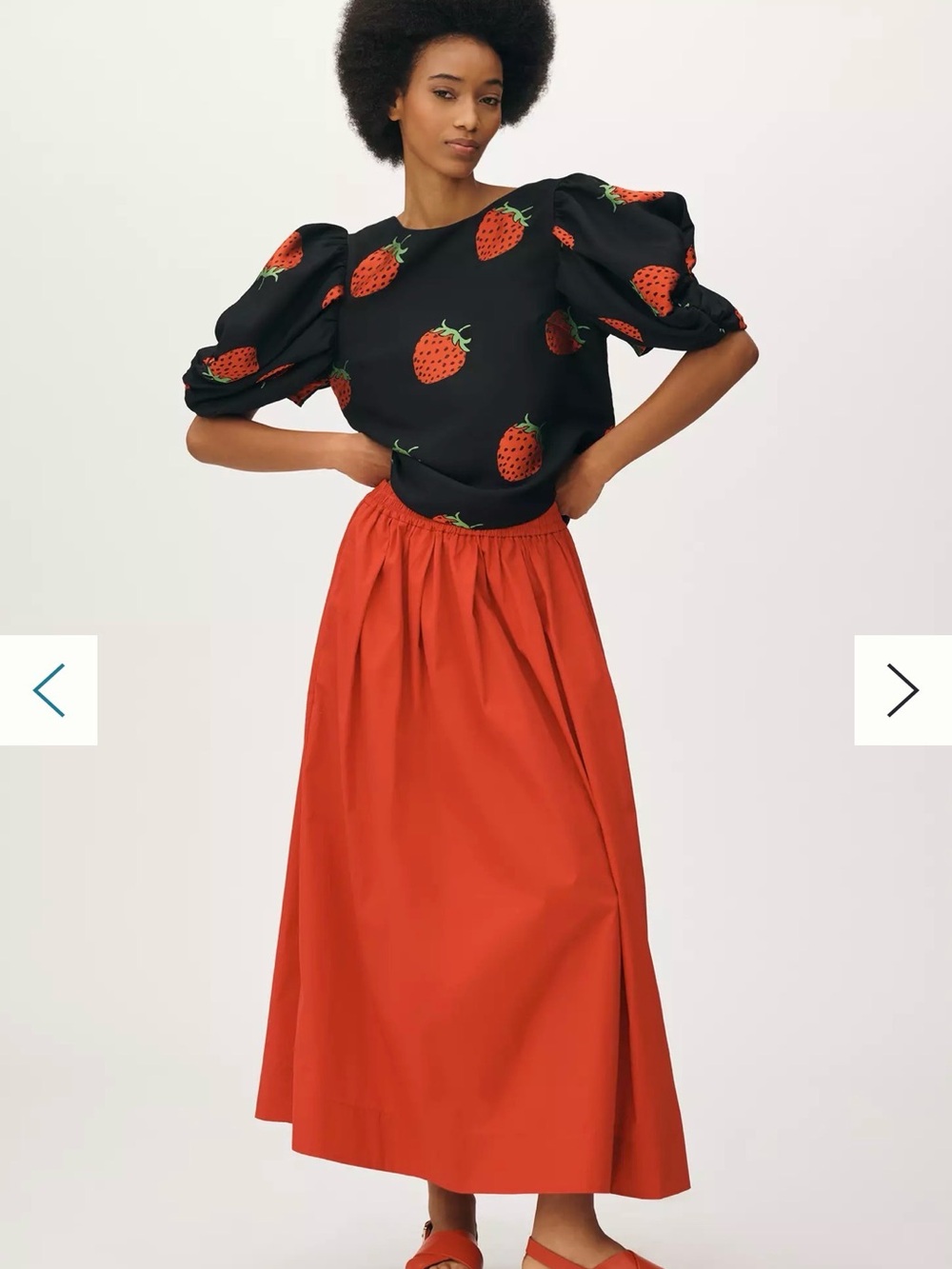 Maeve black blouse with red strawberries size small - Picture 4 of 7